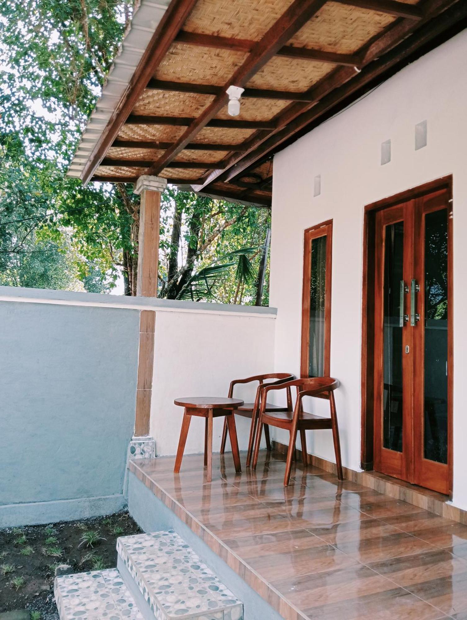 Jepun Homestay Lemukih Singaraja Екстериор снимка
