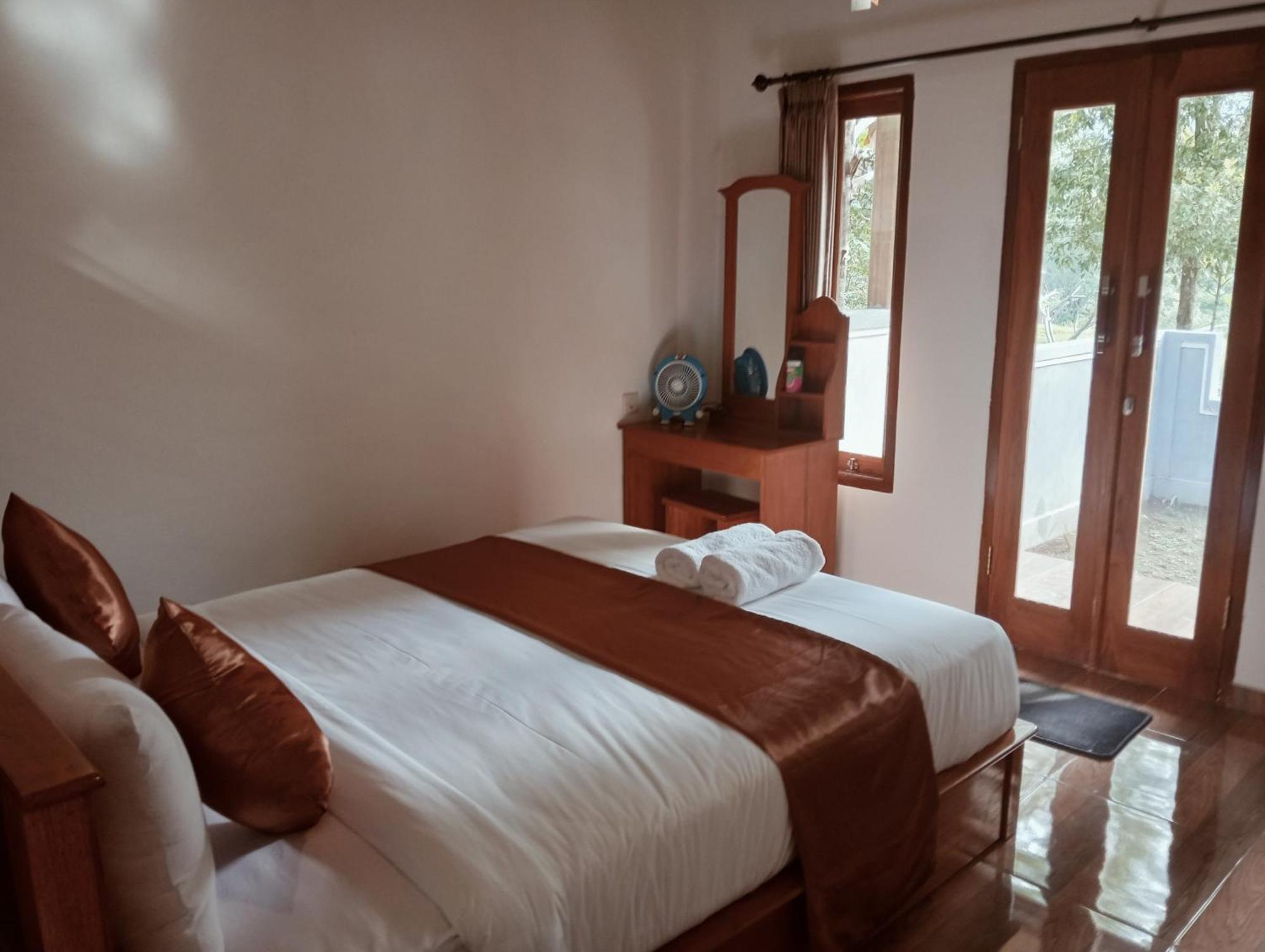 Jepun Homestay Lemukih Singaraja Екстериор снимка