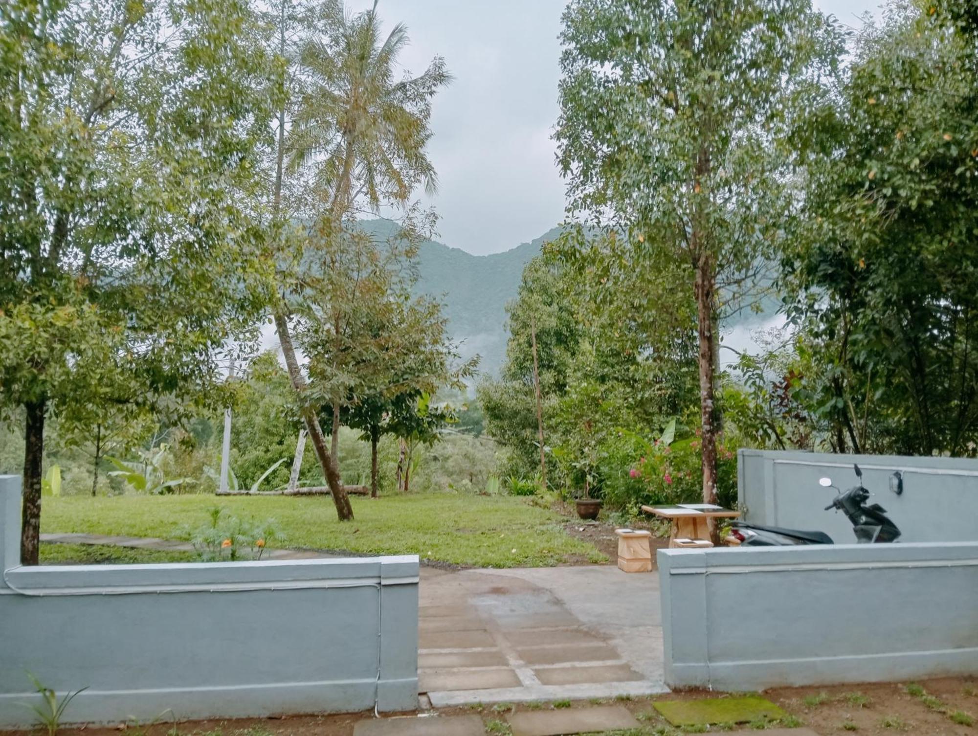 Jepun Homestay Lemukih Singaraja Екстериор снимка