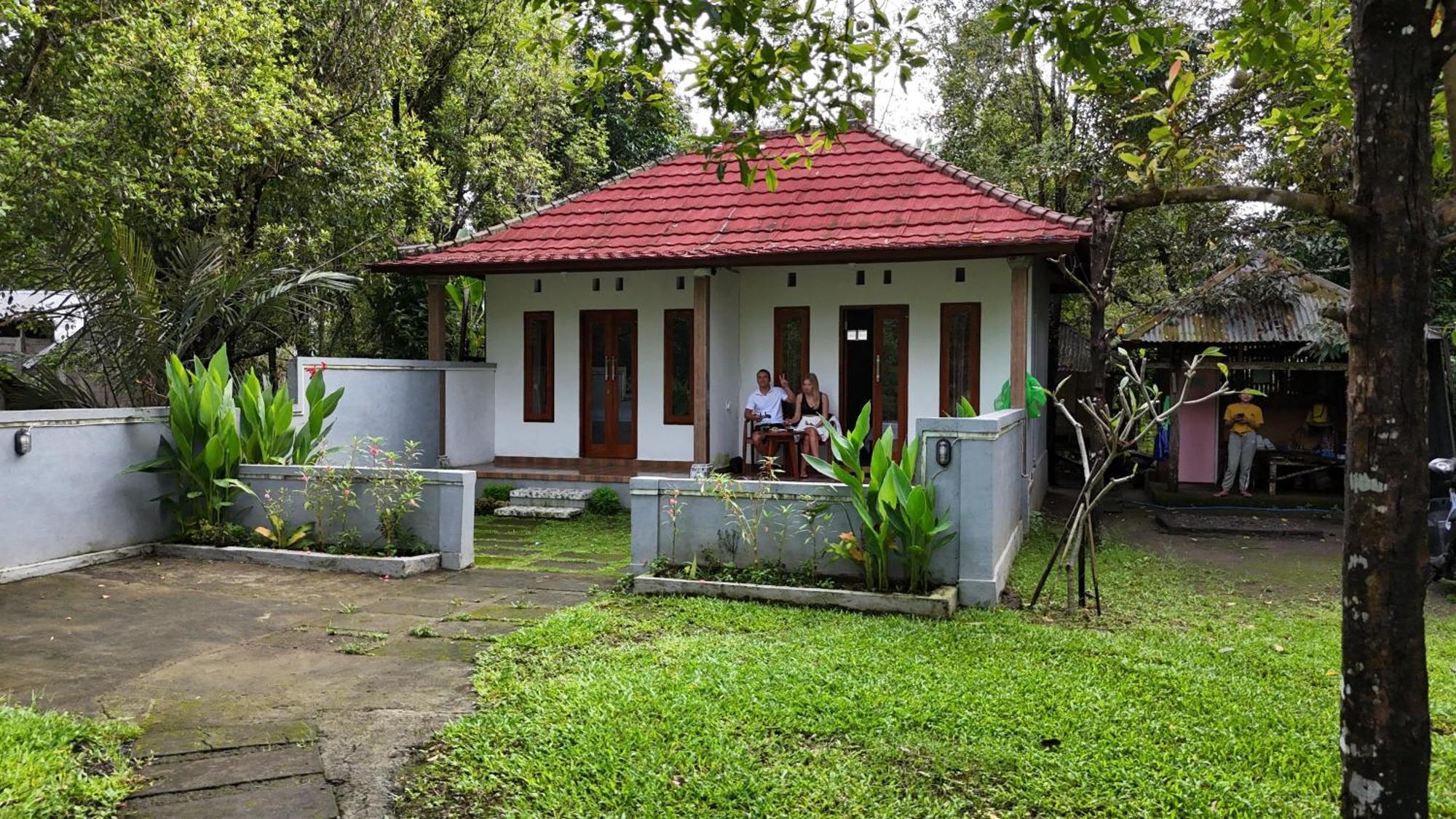 Jepun Homestay Lemukih Singaraja Екстериор снимка